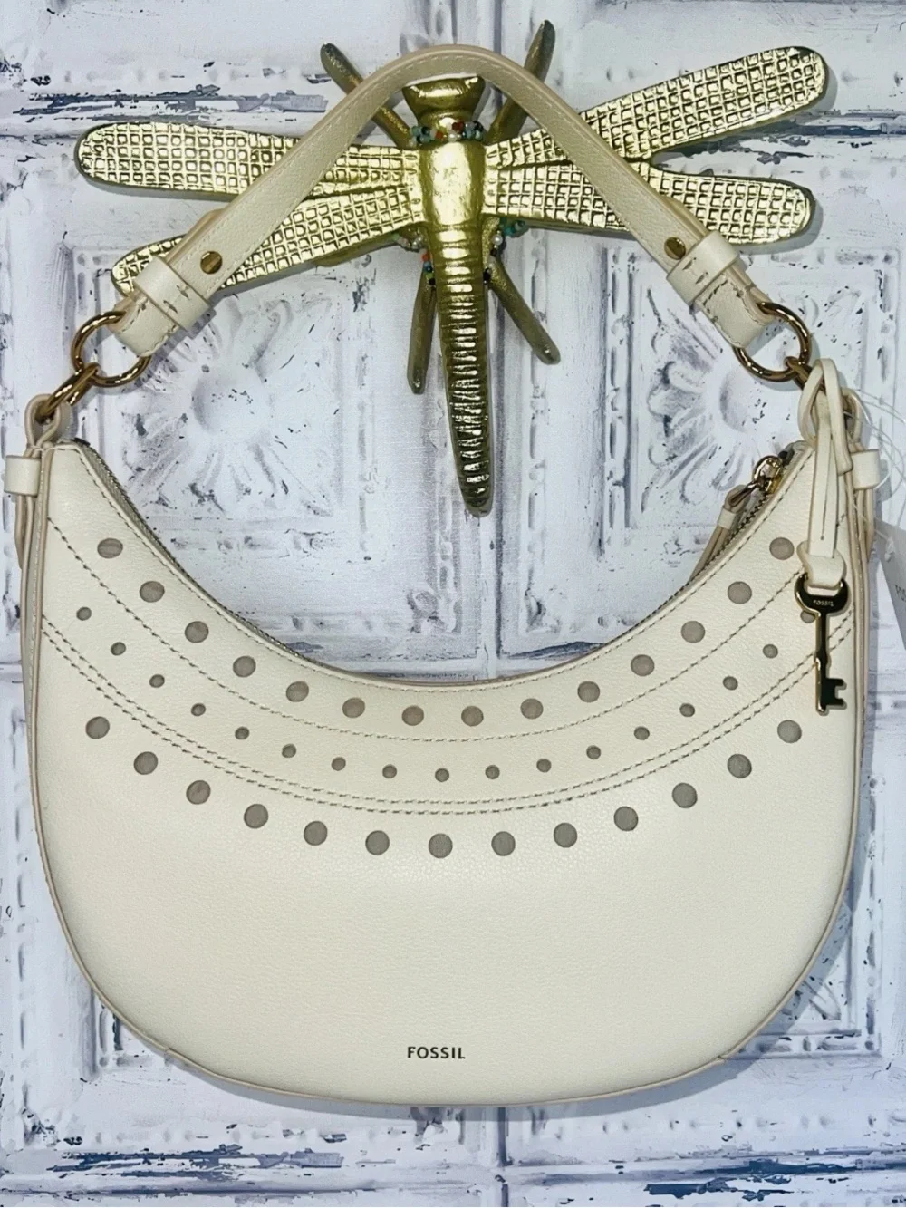 NWT Fossil Shae Leather Crescent  Shoulder | Arm | Cross-Body Bag Cream